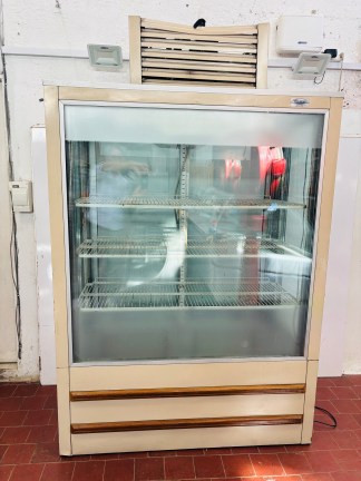 Lote #146R - Vitrina exhibidora 4 caras refrigerada ¨Frío del Sur¨- 140x66x191cm