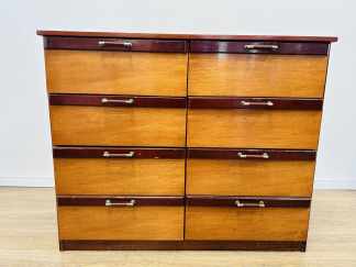 Lote #003 - Cómoda en madera con seis cajones - 104x43x88cm