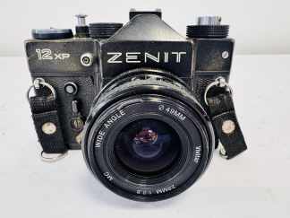 Lote #065 - Cámara de fotos Zenith modelo 12xP, análoga - 14x10cm