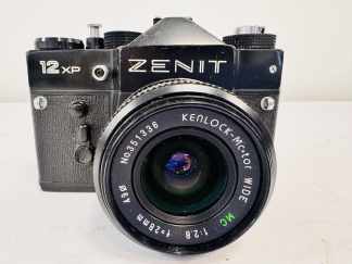 Lote #066 - Cámara de fotos Zenith modelo 12xP, análoga - 14x10cm