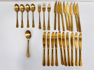 Lote #034 - 18 cuchillos, 3 tenedores y 16 cucharas de postre