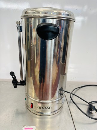 Lote #080 - Termo cafetera en Ac/Inox ¨KUMA¨ - 15Lts de capacidad