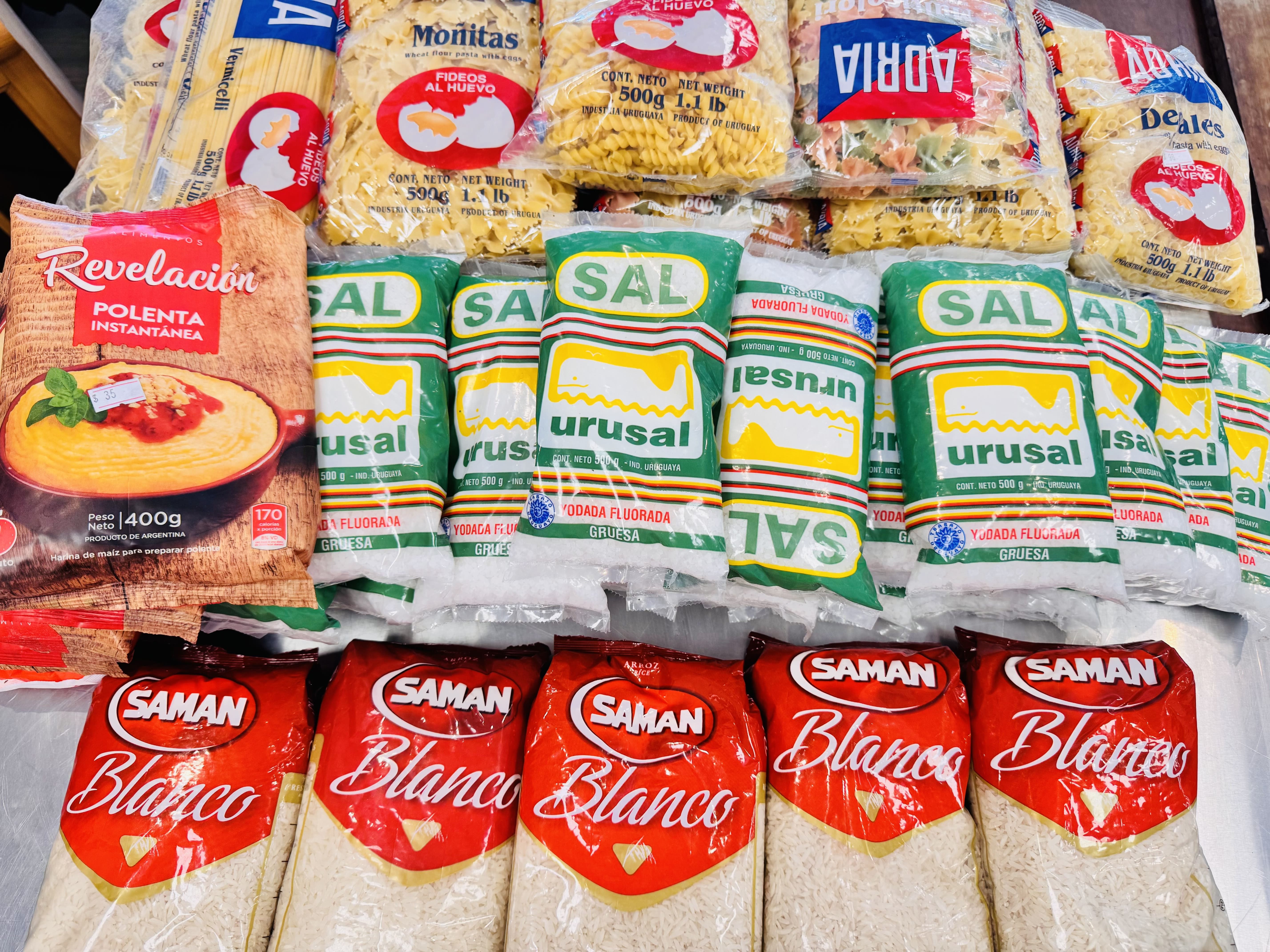 Lote#005 - 8 kg de sal gruesa, 3kg de polenta,5 kilos de arroz Saman y 7 kilos de fideos Adria