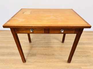 Lote #043 - Mesa de cocina en madera con dos cajones - 100x70x86cm