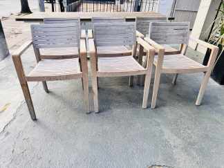 Lote #169 - Seis sillas de exterior en madera con posabrazos, marca Ezeïs - origen Francia