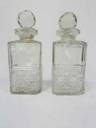 Lote #014 - 2 botellones de cristal hialino para licores - 26cm