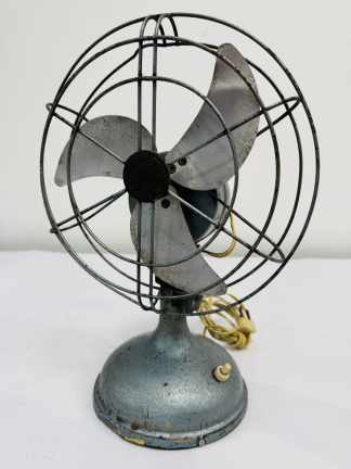 Lote #051 - Ventilador de mesa marca Joya oscilante - 35cm