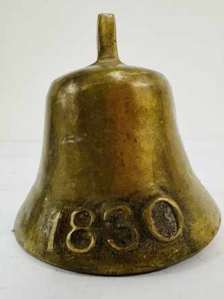 Lote #083 - Campana de bronce - 14x14cm