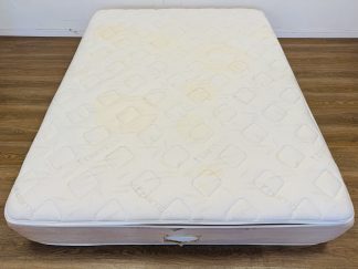 Lote #030 - Colchón de resortes tamaño Queen - 160x200x33cm