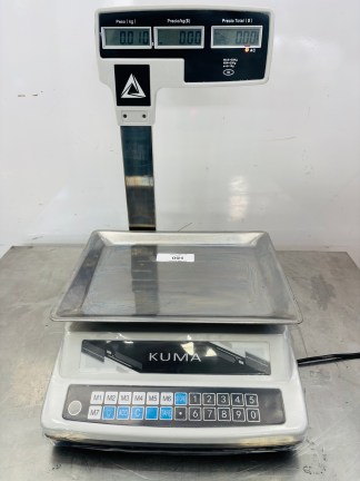 Lote #091 - Balanza comercial ¨Kuma¨ - 200g - 30kg (poco uso)