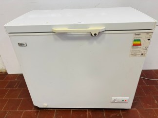 Lote #122 - Freezer ¨Kassel¨- 240 Lts