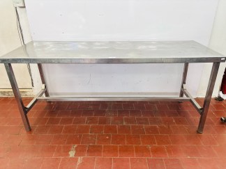 Lote #161 - Mesada de Ac/Inox de alto calibre - 201x60x86cm (con movimiento)