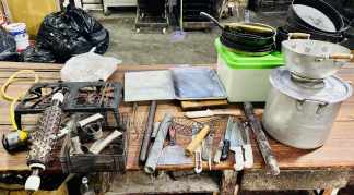 LOTE #019 - Multilote de varios: pica, anafe, cuchillas y otros