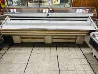 LOTE#047 -  Vitrina refrigerada horizontal - 300x93x128cm - PARA SERVICE (no enfría)