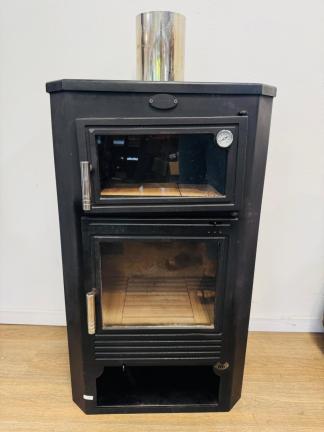 Lote #092 -  Calefactor a Leña con Horno, modelo M-104 cubre de 100 a 120mt2