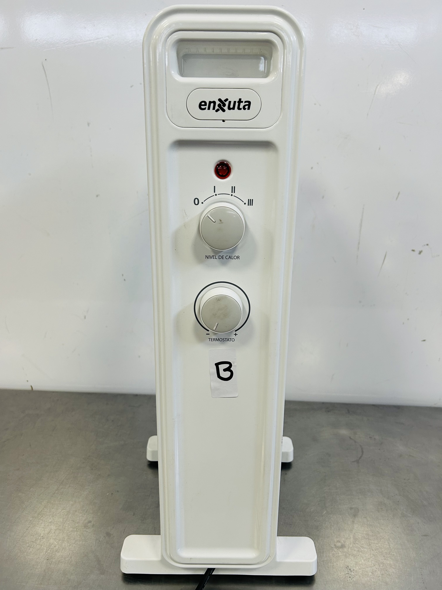 Lote #035 - Radiador de aceite ENXUTA 1500W Mod:RAENX971 - Imagen 2