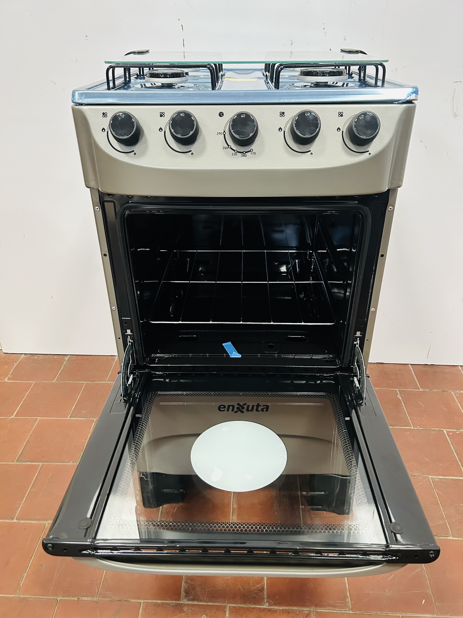 Lote #013 - Cocina a gas Enxuta cuatro hornallas Mod: CENX27200 - 48x50x88cm - Imagen 5