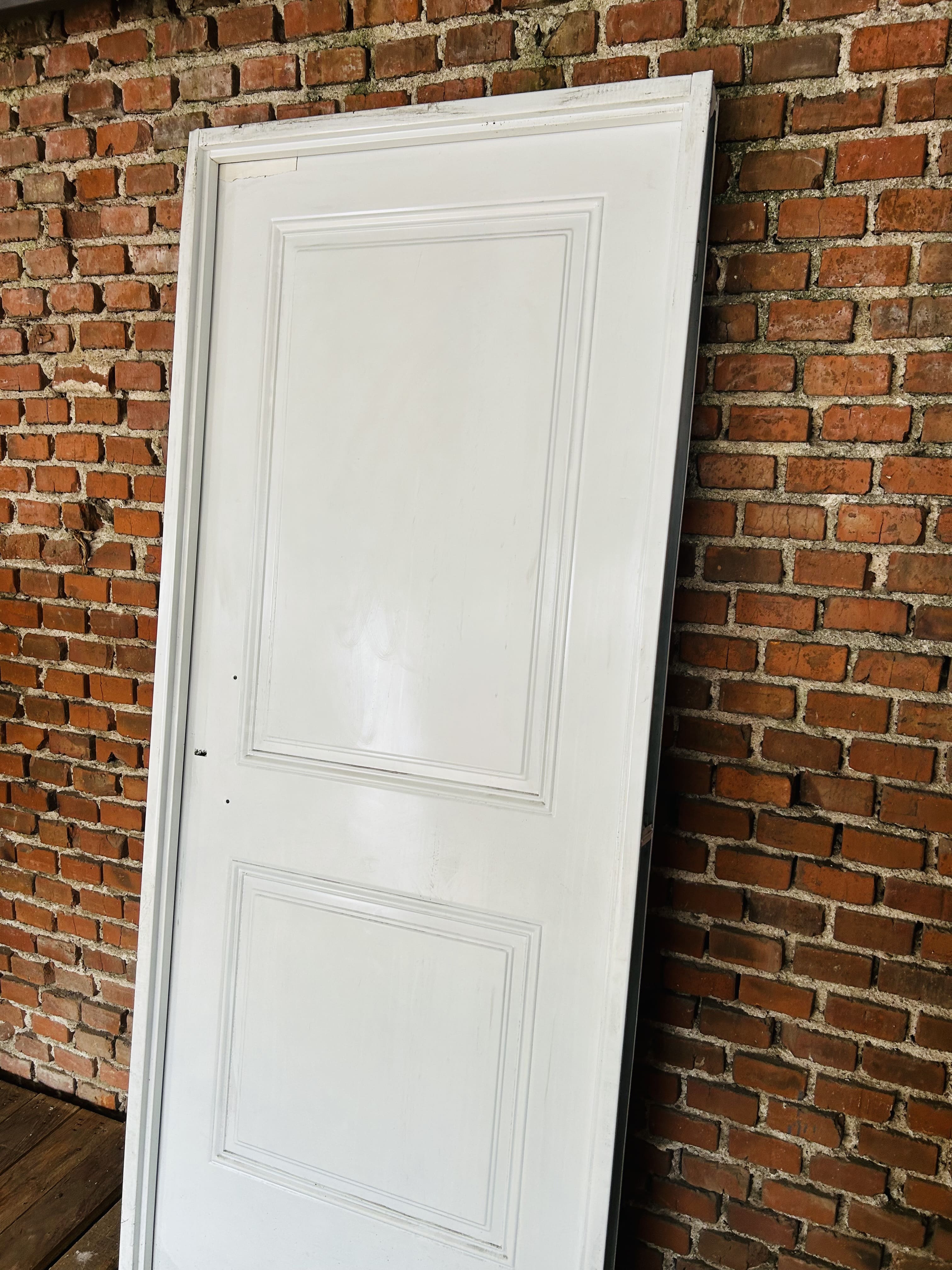 Lote #025 - Puerta de chapa con marco de exterior - sin llaves, sin pestillos 88x206cm - Imagen 4