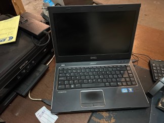 Lote #066 - Computadora Notebook ¨DELL¨ más monitor más  impresora ¨EPSON¨