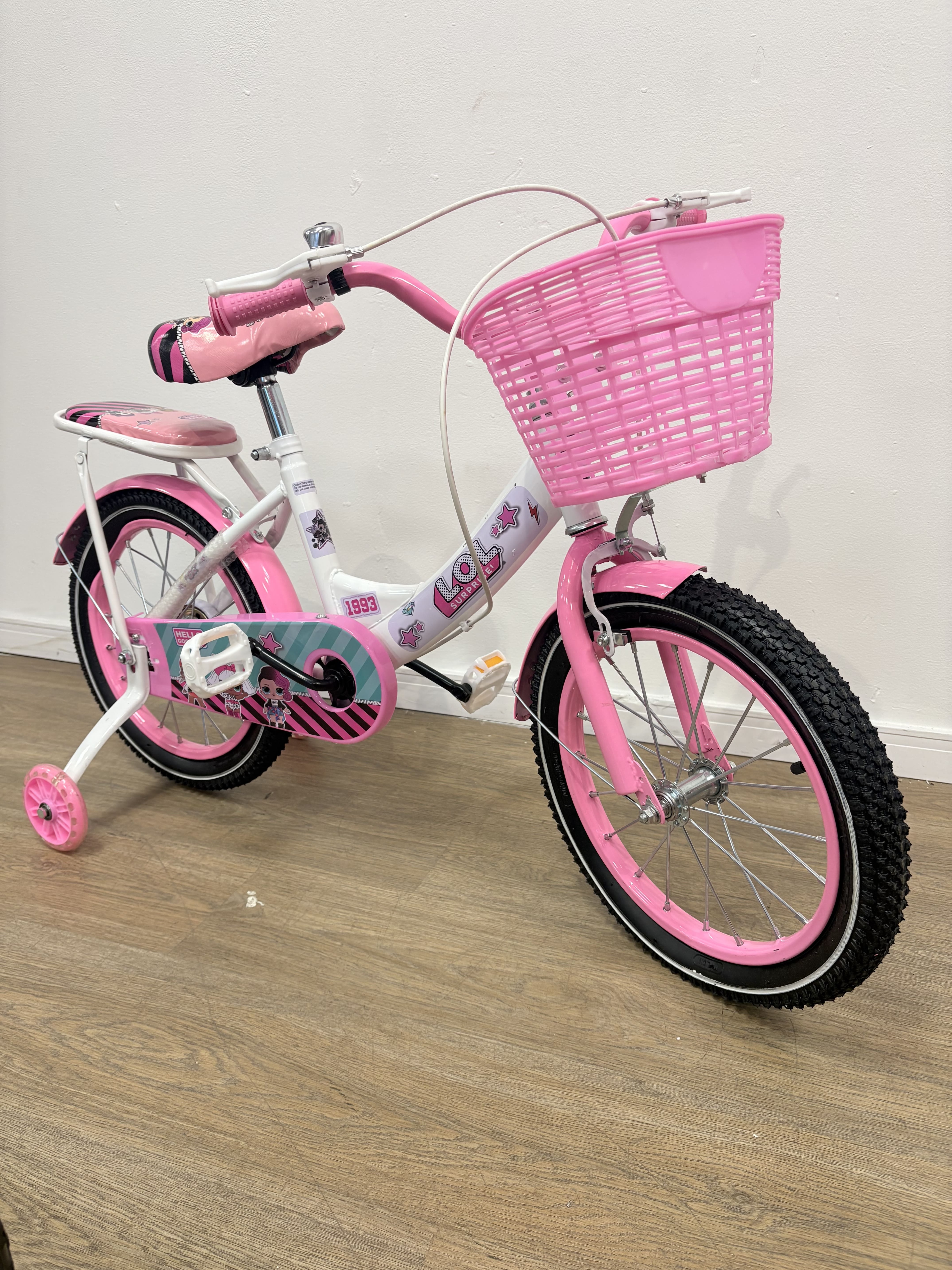 Lote #051 - Bicicleta Lol - rodado 16 - se sale el asiento, hace ruido al girar la rueda - Imagen 3
