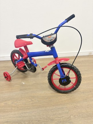 Lote #052 - Bicicleta infantil - rodado 12 - se sale el asiento