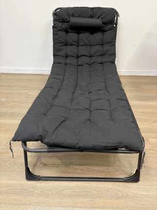 Lote #072 -  Catre de metal con colchoneta - color negro