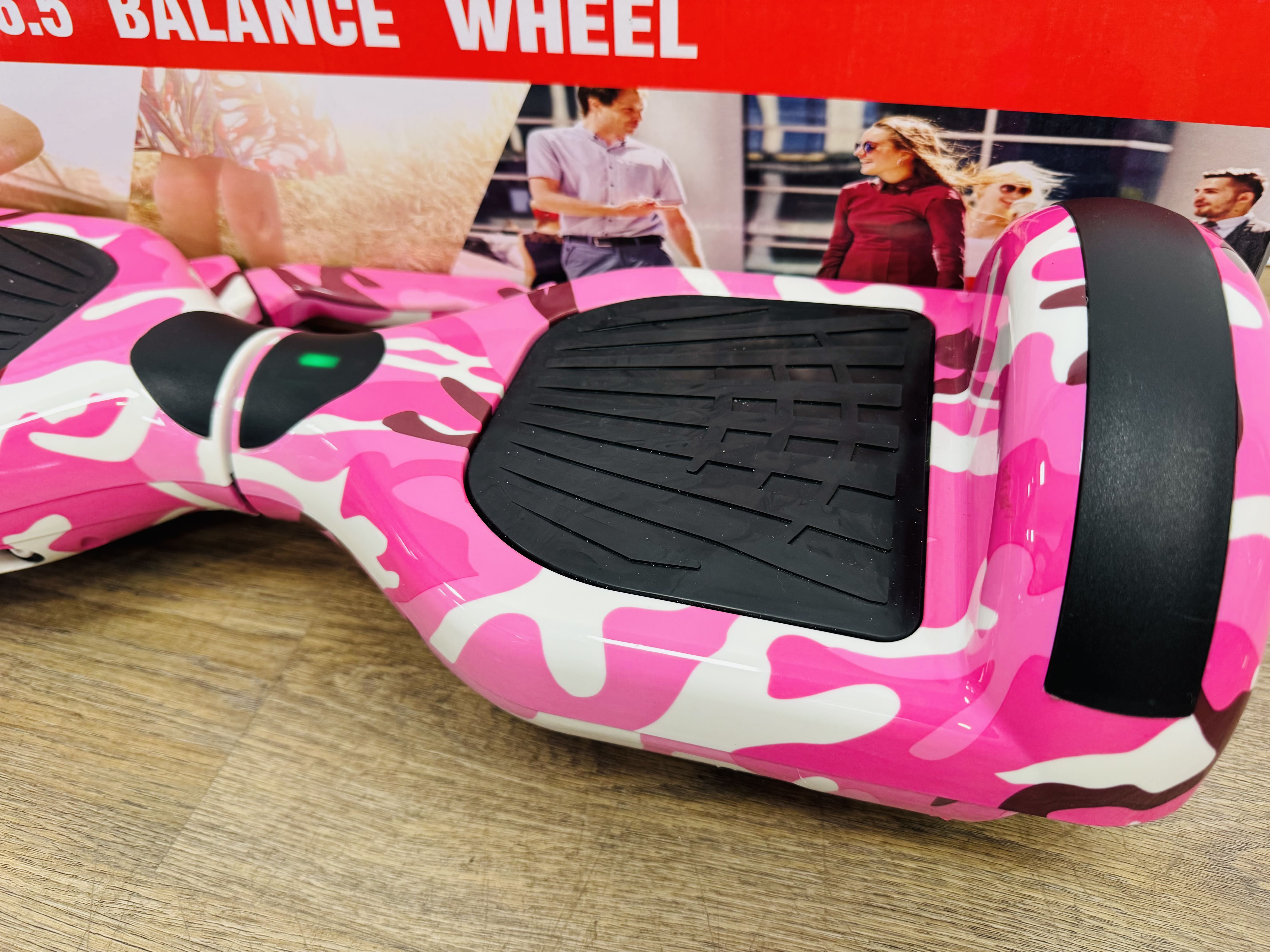 Lote #025 - Skate hoverboard eléctrico, con bluetooth, parlante y luces led - Imagen 2