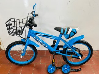 Lote #110 - Bicicleta Expert rodado 16 (rueda trasera averiada. tiene para colocar las rueditas)