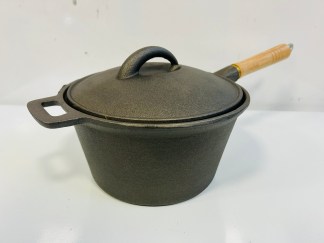 Lote #010 - Olla de hierro con tapa - 21x10cm