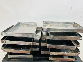 Lote #078 - 15 Bandejas en Ac/inox - 45x28cm