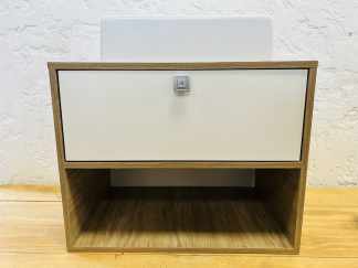 Lote #125 - Mueble de baño en mdf con una puerta y bacha - 60x40x60cm