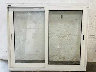 Lote #111 - Ventana de aluminio dos hojas corredizas - 120x100cm