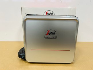 Lote #009 - Cafetera Express para cápsula Segafredo (sin uso)