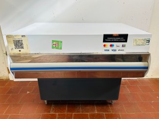 Lote #082 - Mostrador en chapa con cajón - 100x68x81cm