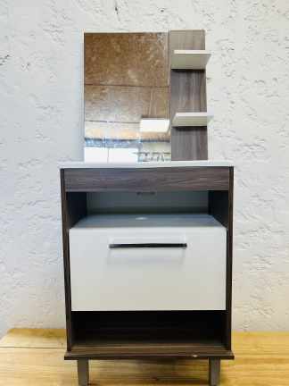 Lote #131 - Mueble de baño en mdf con bacha y espejo - 60x40x85cm