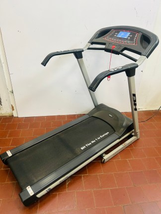 Lote #141 - Caminador ¨BH¨ Con llave de seguridad