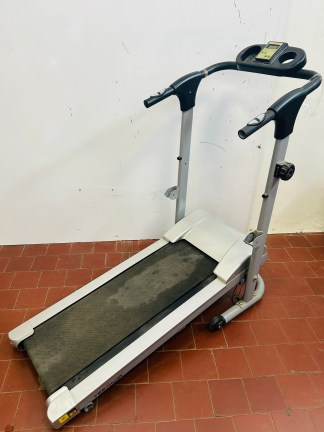 Lote #142 - Caminador magnético
