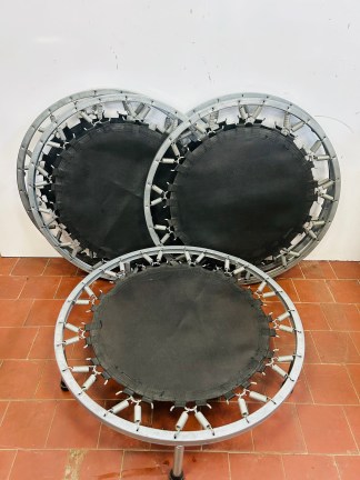 Lote #047 - Cinco camas elásticas de 80x22cm