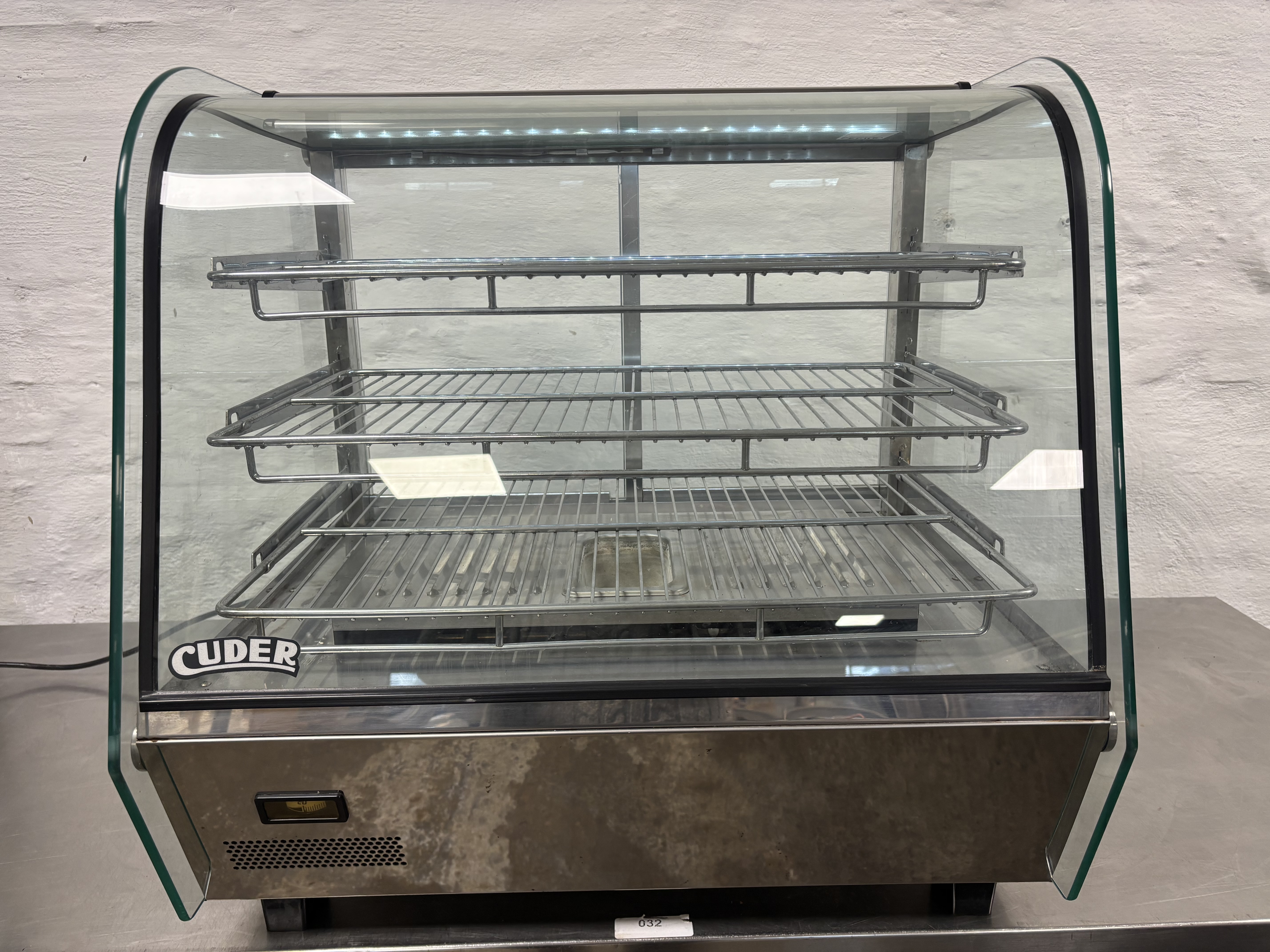 Lote #010 - Vitrina exhibidora sobremostrador de calientes ¨CUDER¨ - 68x56x69cm (poco uso)