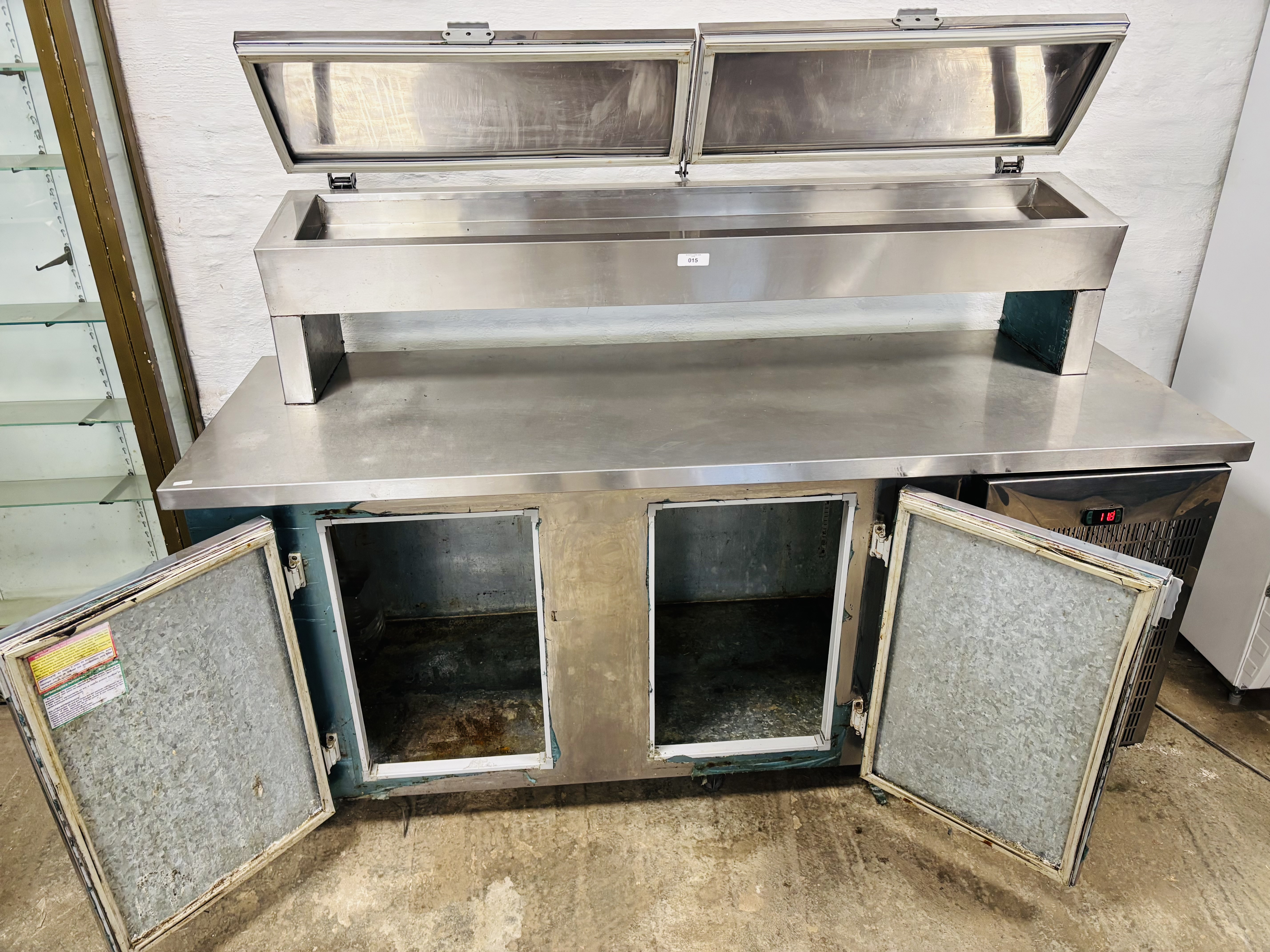 Lote #015 - Bajo mostrador en Ac/Inox con topinera ¨Refrimate¨ - 200x70x90cm - Imagen 4