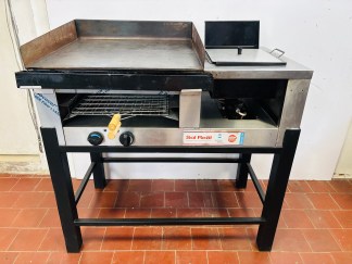 Lote #026 - Lomitera profesional ¨Sol Real, SKU177¨en Ac/Inox, plancha (4 quemadores) fritador y gratinador - 101x64x103cm