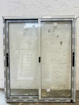 Lote #112 - Ventana de aluminio dos hojas corredizas - 100x120cm