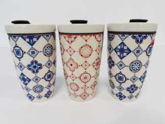 Lote #004 - Tres mugs de porcelana de la marca Villeroy & Boch (origen Alemania) - de la línea Like contemporánea, con banda térmica - Sin uso - 15cm