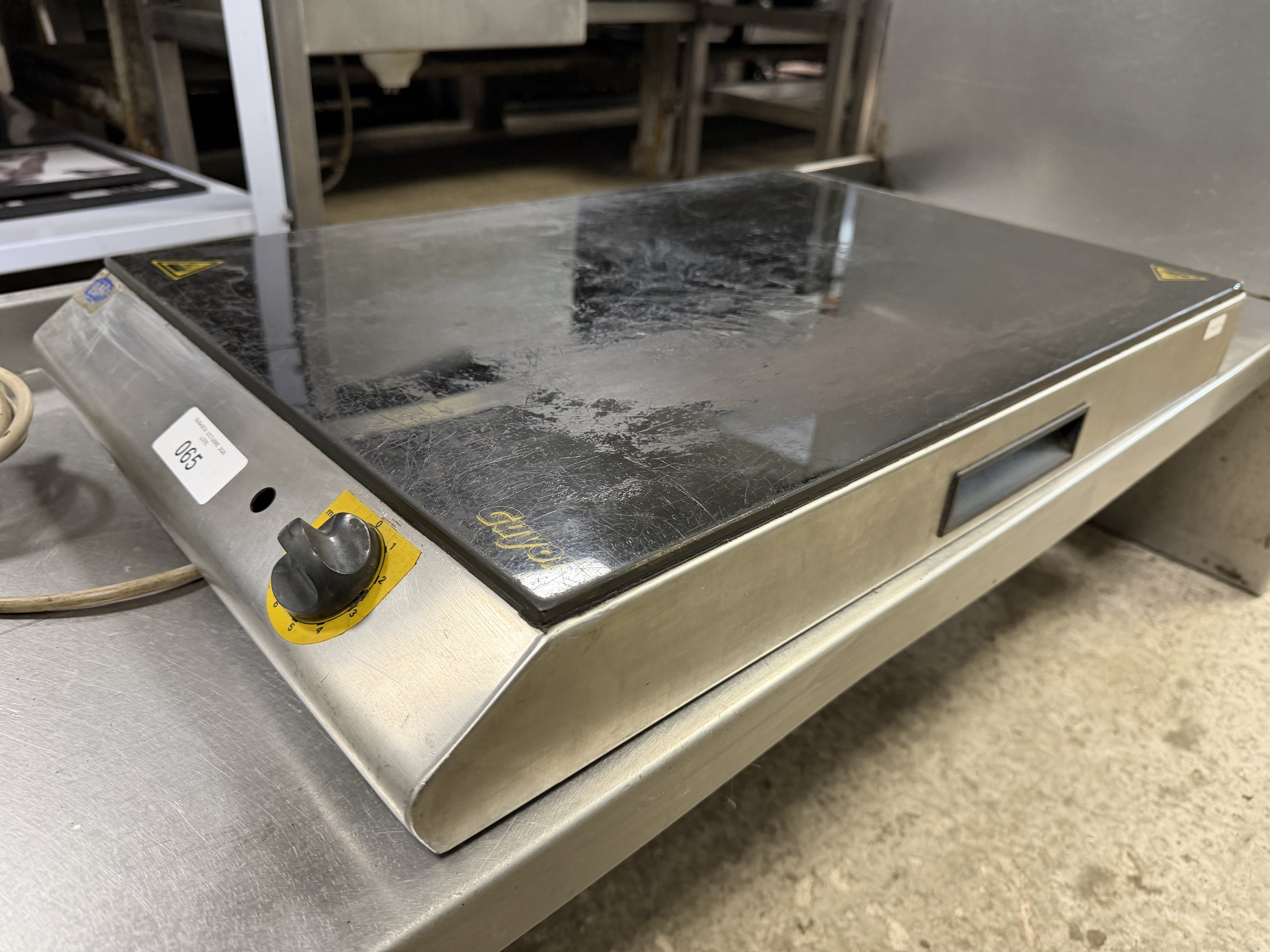 Plancha Vitrocerámica Profesional Guyon Sobremesa 42x67cm